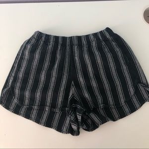 BRANDY MELVILLE SHORTS